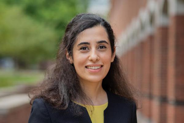 Mehrana Mohtasebi Receives 2022 Sarah Bennett Holmes Award